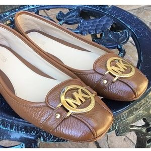 Michael Kors Fulton Moc Flats Women's Size 8 MSRP $124.99.